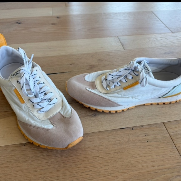 Oncept Tokyo - Picture 2 of 2